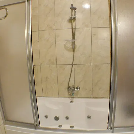 Otel Assos Hotel Behram