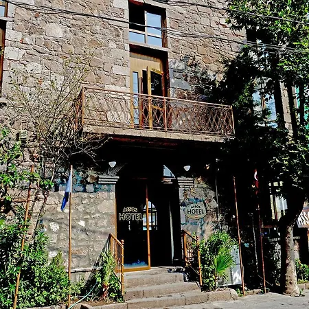 Assos Hotel Hotel 3*